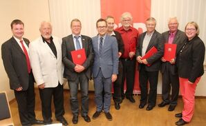 Die Geehrten mit MdB Michael Roth