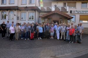 Gruppenbild vom Abschluss in Künzell