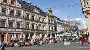 Der berühmte Fischmarkt mit seiner reichhaltigen Gastronomie