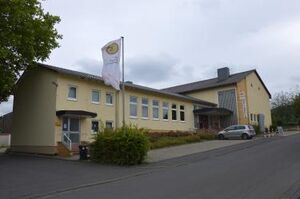 Geschäftsstelle, Gaststätte und Kulturhalle in die Jahre gekommen