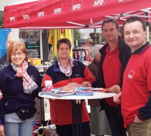 vergangenen Samstag auf dem Marktplatz in Altenbauna